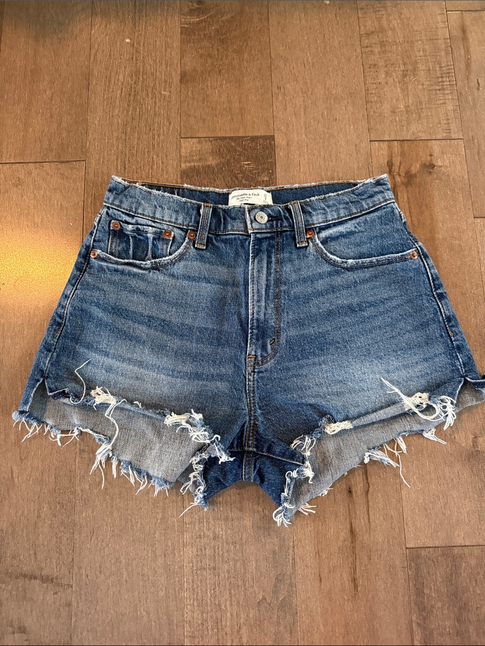 Abercrombie Curve Love High-Rise Distressed Denim Women's Shorts